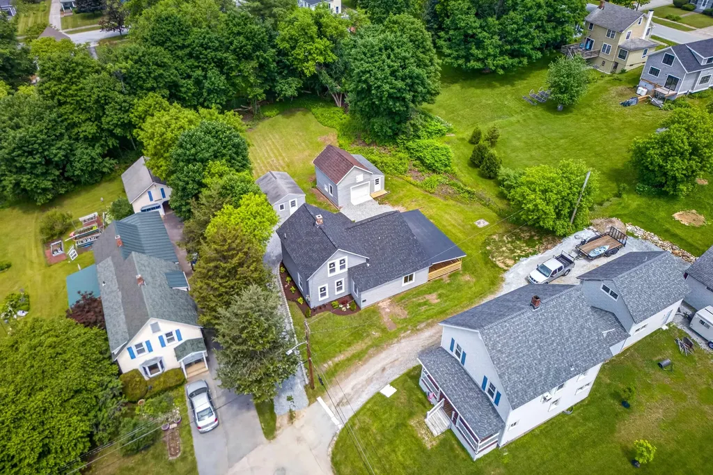 29 Clinton Avenue Rutland City VT 05701