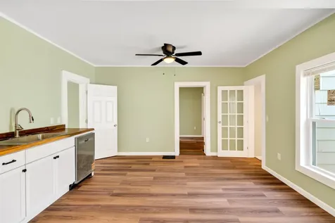 29 Clinton Avenue Rutland City VT 05701