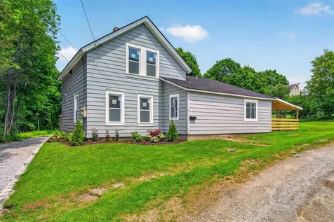 29 Clinton Avenue Rutland City VT 05701