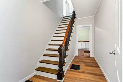 29 Clinton Avenue Rutland City VT 05701