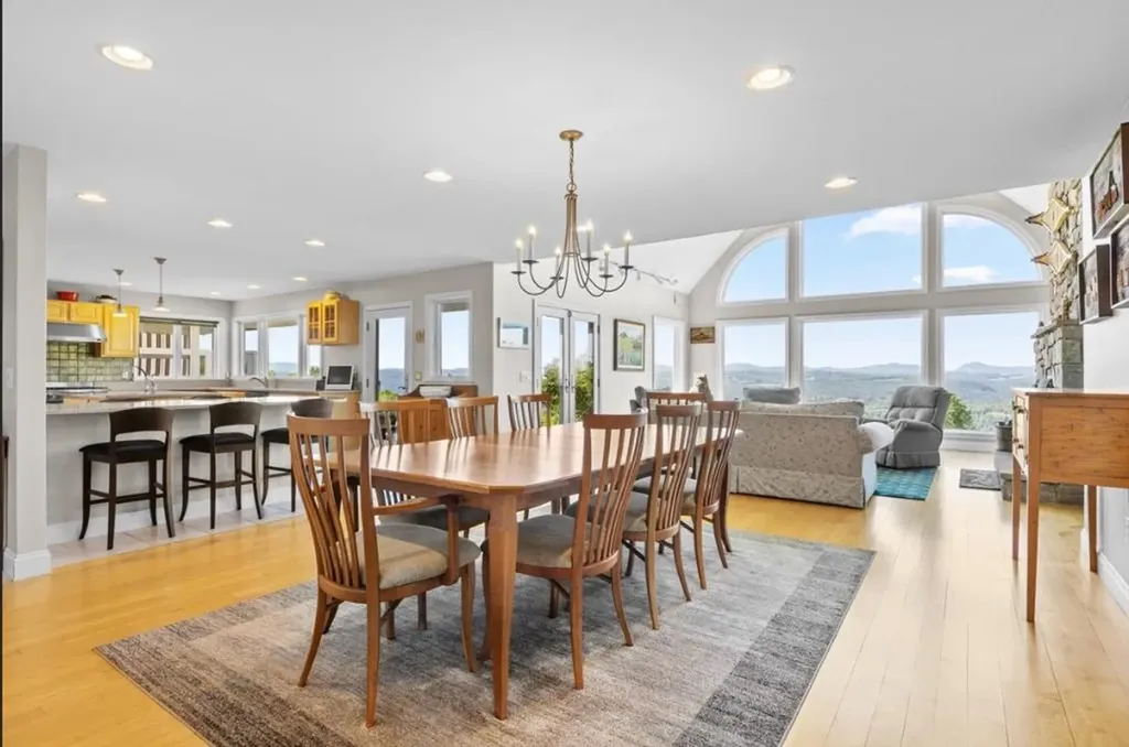 1063 Whipple Hill Drive Lyndon VT 05851