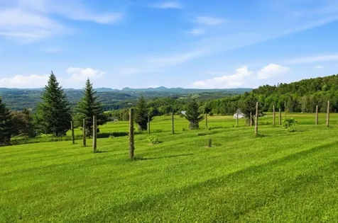 1063 Whipple Hill Drive Lyndon VT 05851