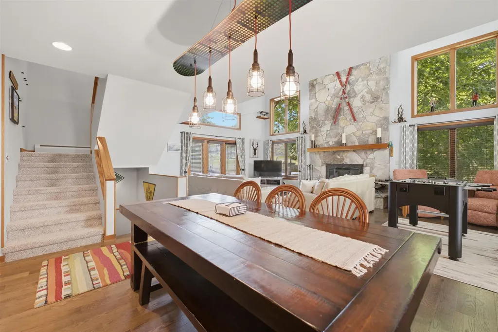 16 Middle Ridge Road Winhall VT 05340