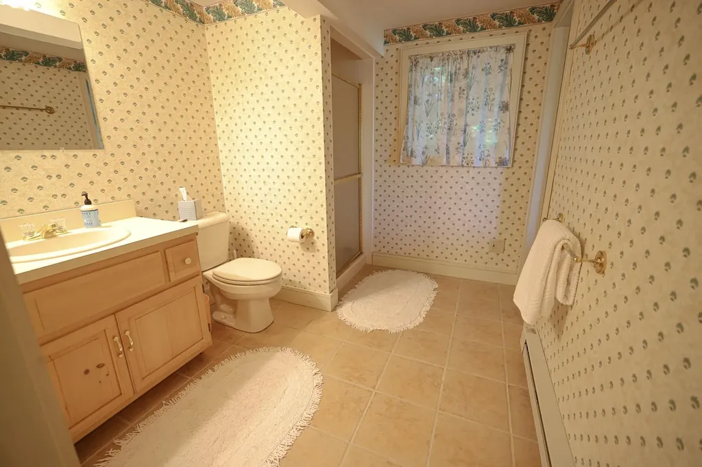 349 Shore Drive Bridgewater NH 03222