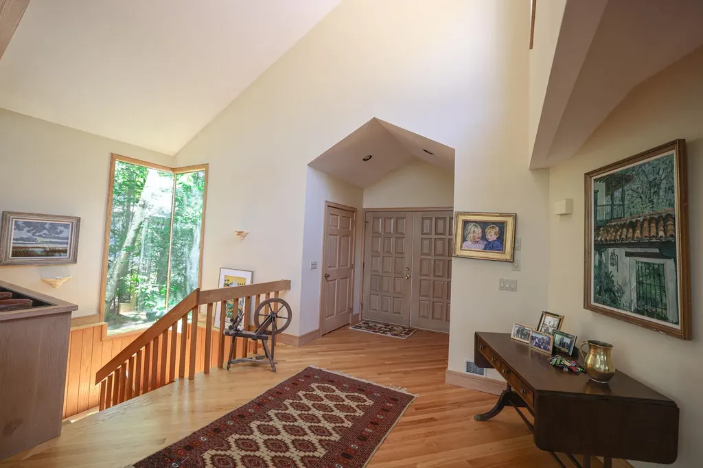 349 Shore Drive Bridgewater NH 03222