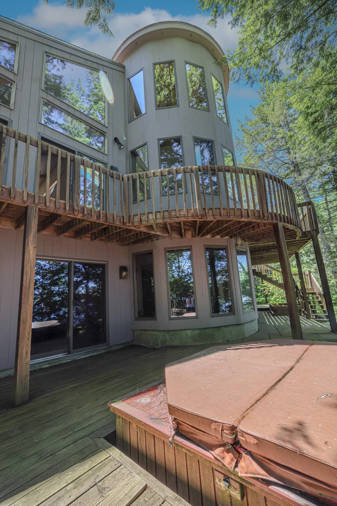 349 Shore Drive Bridgewater NH 03222