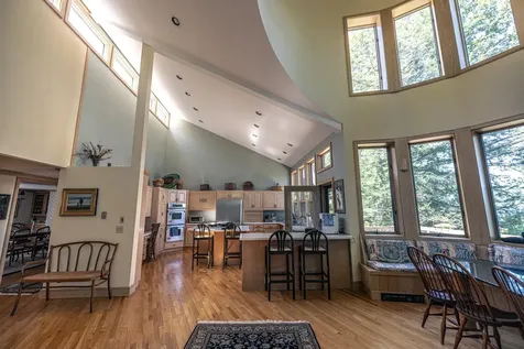 349 Shore Drive Bridgewater NH 03222