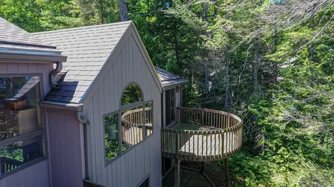 349 Shore Drive Bridgewater NH 03222