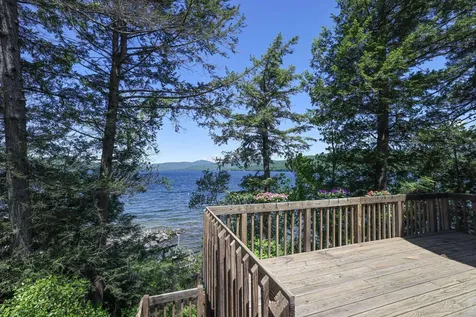 349 Shore Drive Bridgewater NH 03222