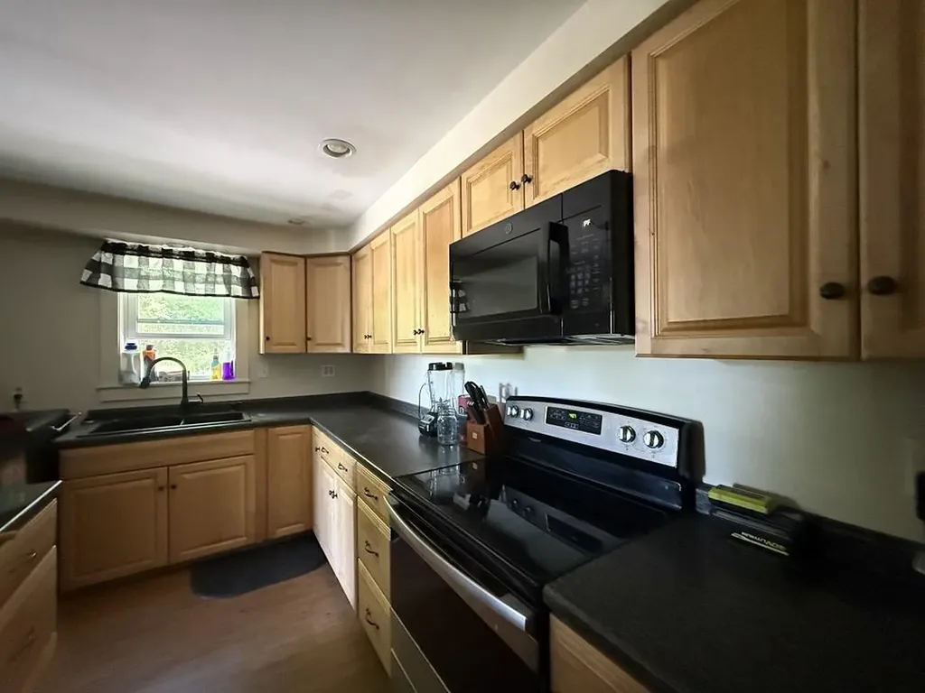 309 Bradford Road Newport NH 03773