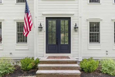 8 Eagle Court Greenland NH 03840