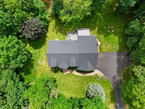 8 Eagle Court Greenland NH 03840