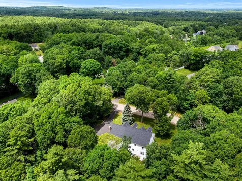 8 Eagle Court Greenland NH 03840