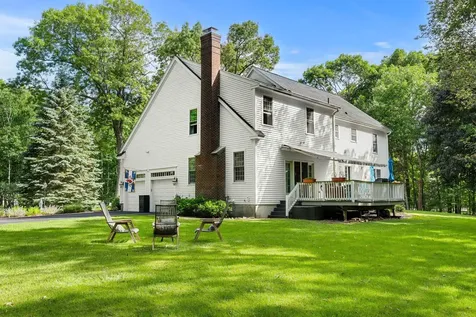 8 Eagle Court Greenland NH 03840
