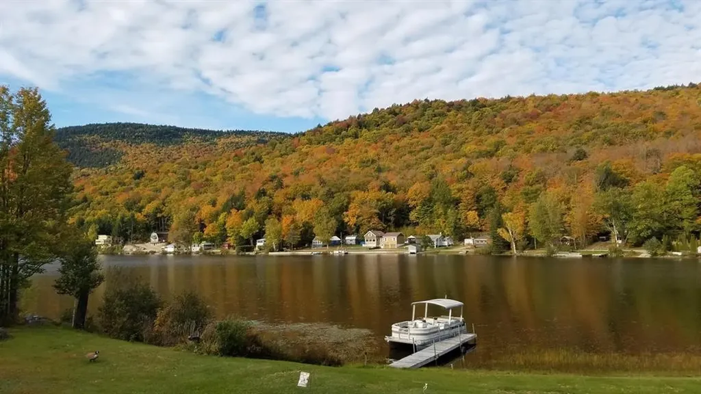 46 Kelly Road Stark NH 03582