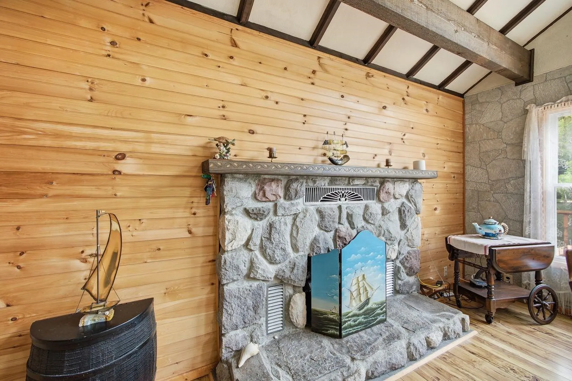 46 Kelly Road Stark NH 03582