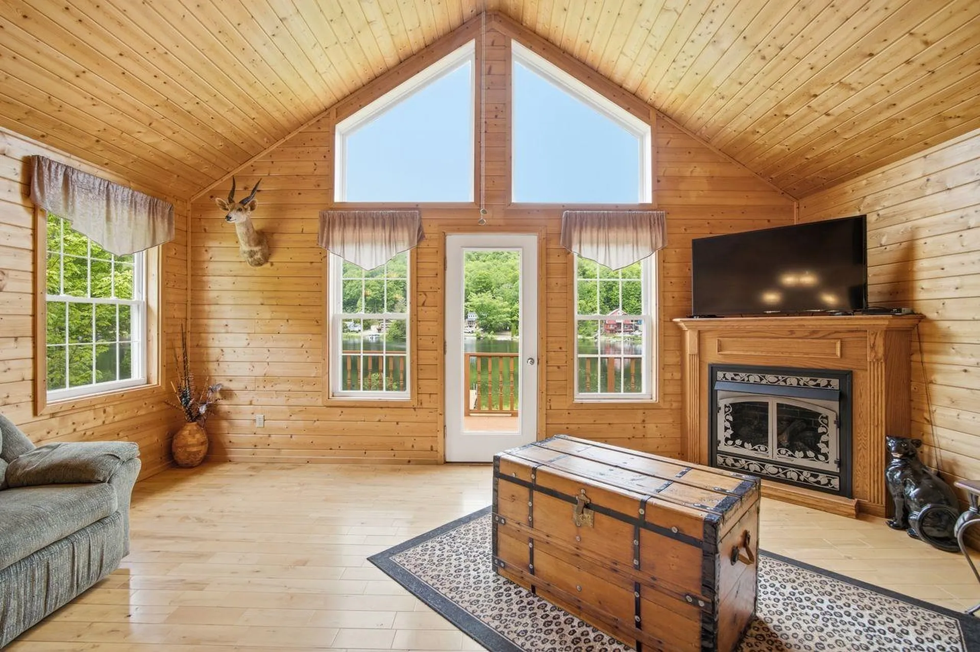 46 Kelly Road Stark NH 03582