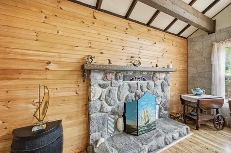 46 Kelly Road Stark NH 03582