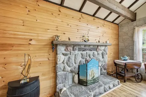 46 Kelly Road Stark NH 03582