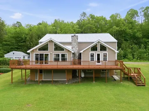 46 Kelly Road Stark NH 03582