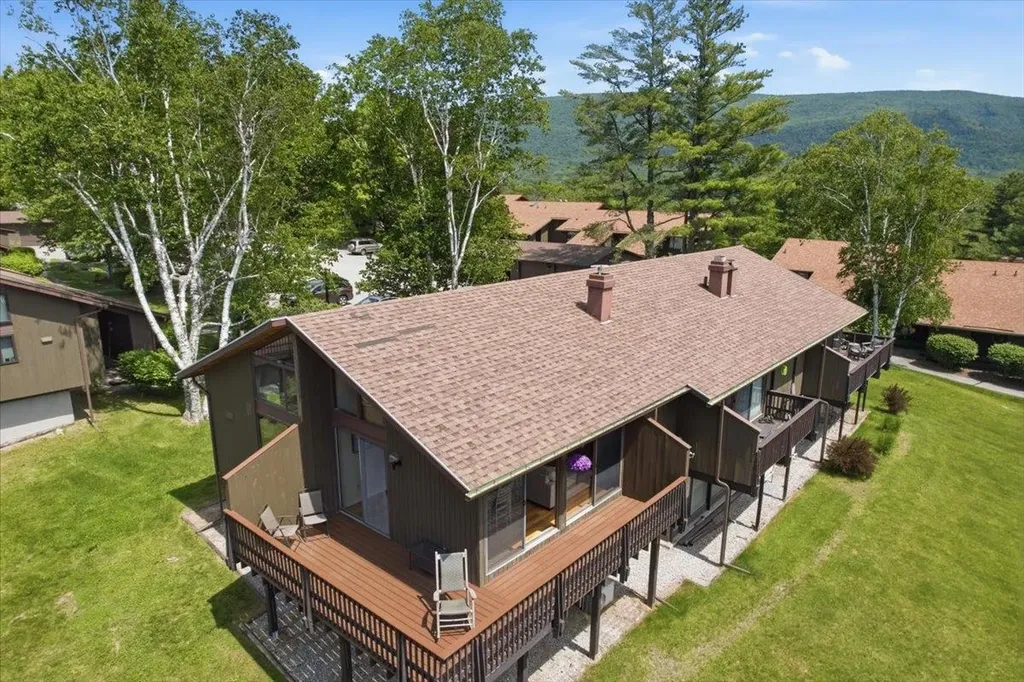 60 Murray Hill Heights Road Manchester VT 05255