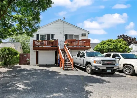 13 Batchelder Avenue Manchester NH 03103