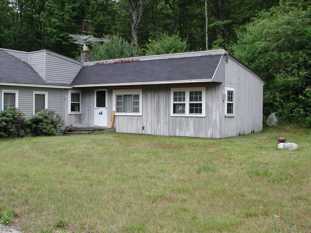 438 Route 106 South Loudon NH 03307