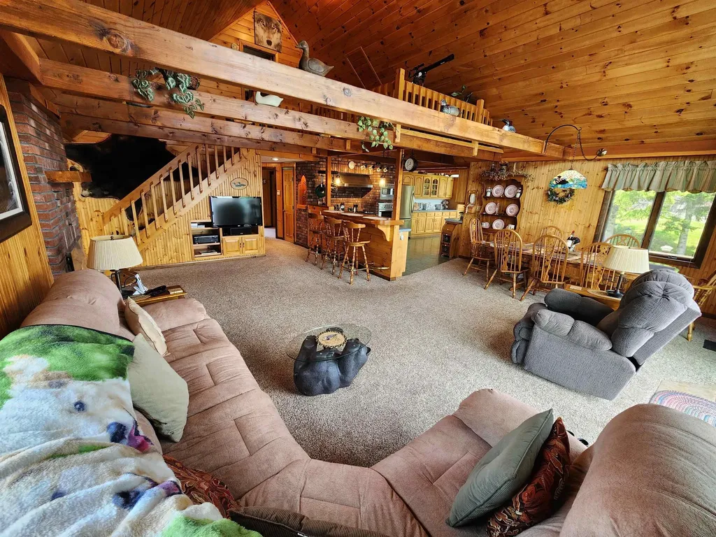 1467 Diamond Pond Road Stewartstown NH 03579