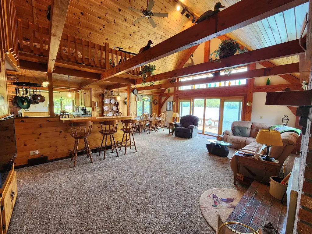 1467 Diamond Pond Road Stewartstown NH 03579