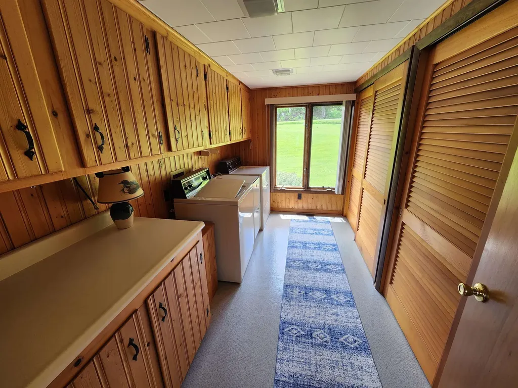 1467 Diamond Pond Road Stewartstown NH 03579