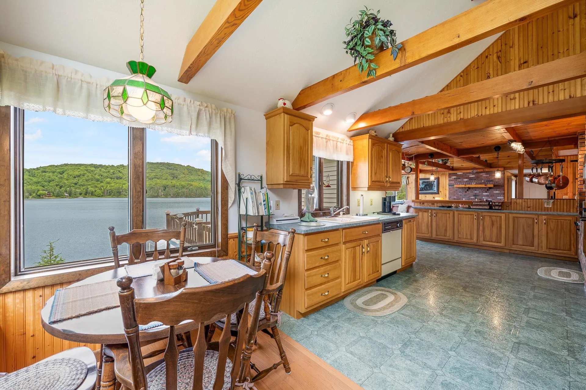 1467 Diamond Pond Road Stewartstown NH 03579
