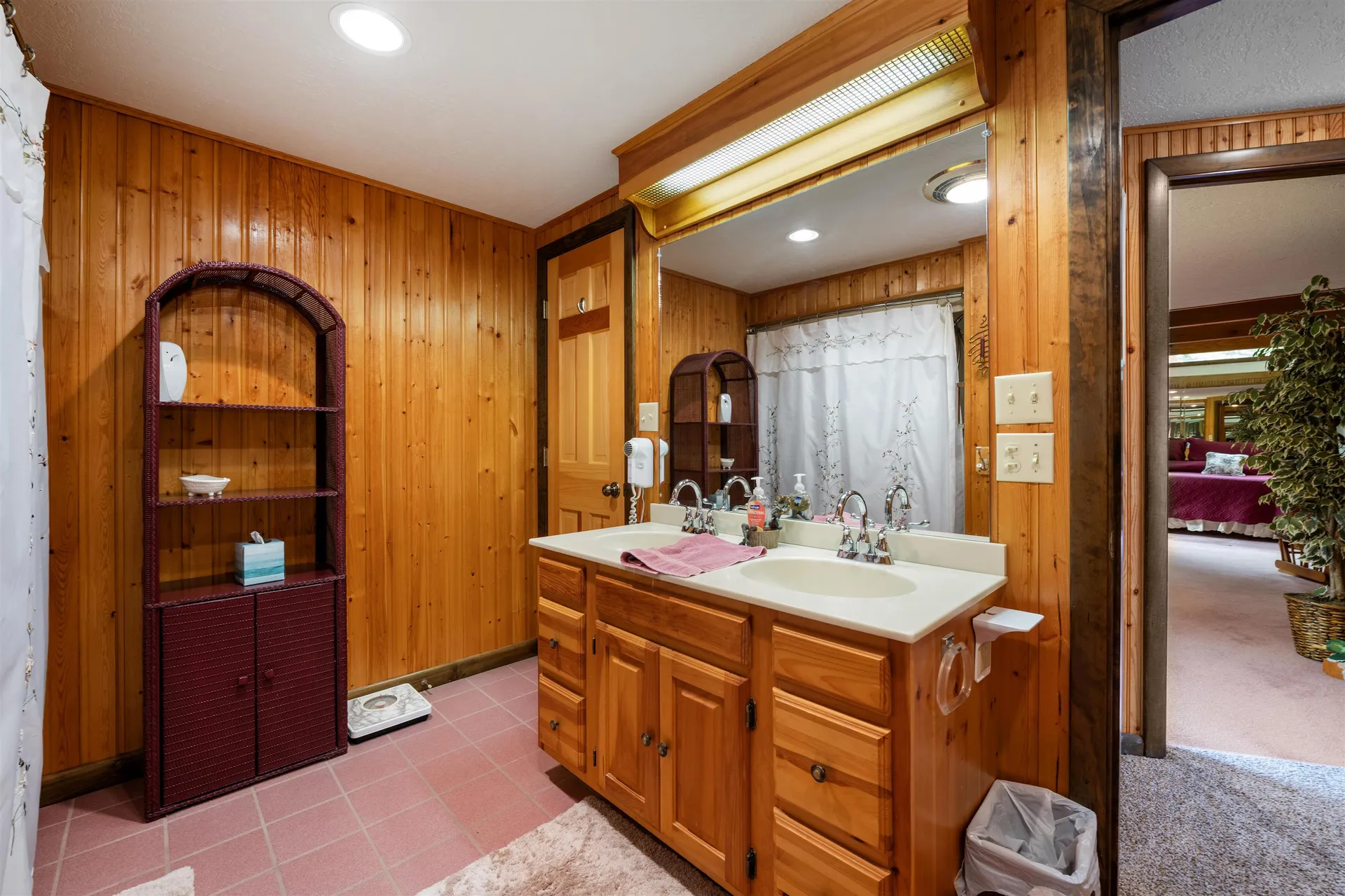 1467 Diamond Pond Road Stewartstown NH 03579