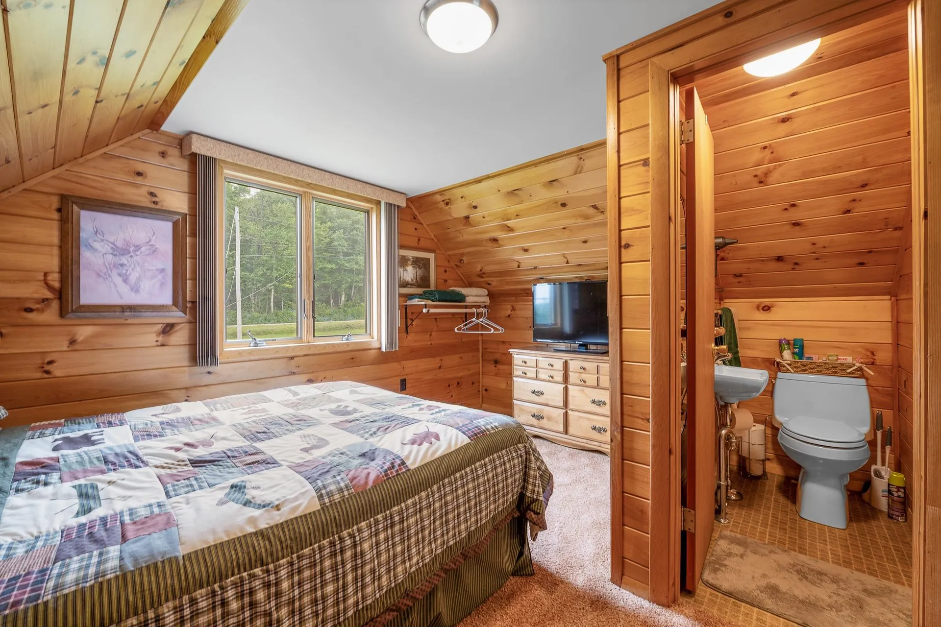 1467 Diamond Pond Road Stewartstown NH 03579