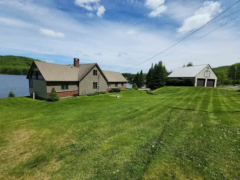 1467 Diamond Pond Road Stewartstown NH 03579