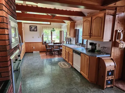 1467 Diamond Pond Road Stewartstown NH 03579