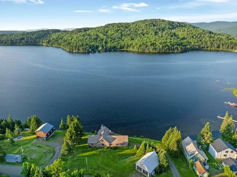 1467 Diamond Pond Road Stewartstown NH 03579