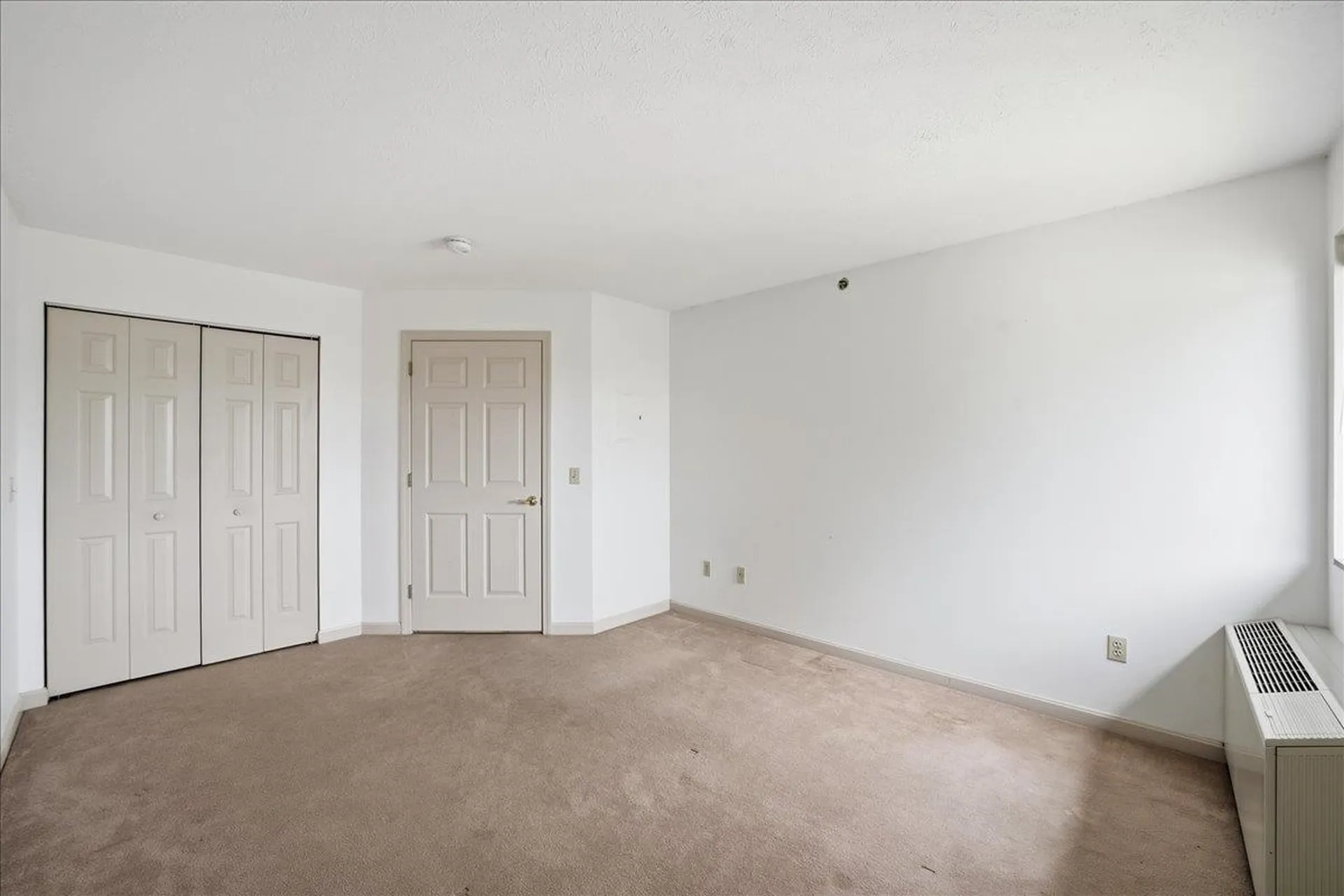 10 Kellogg Road Essex VT 05452