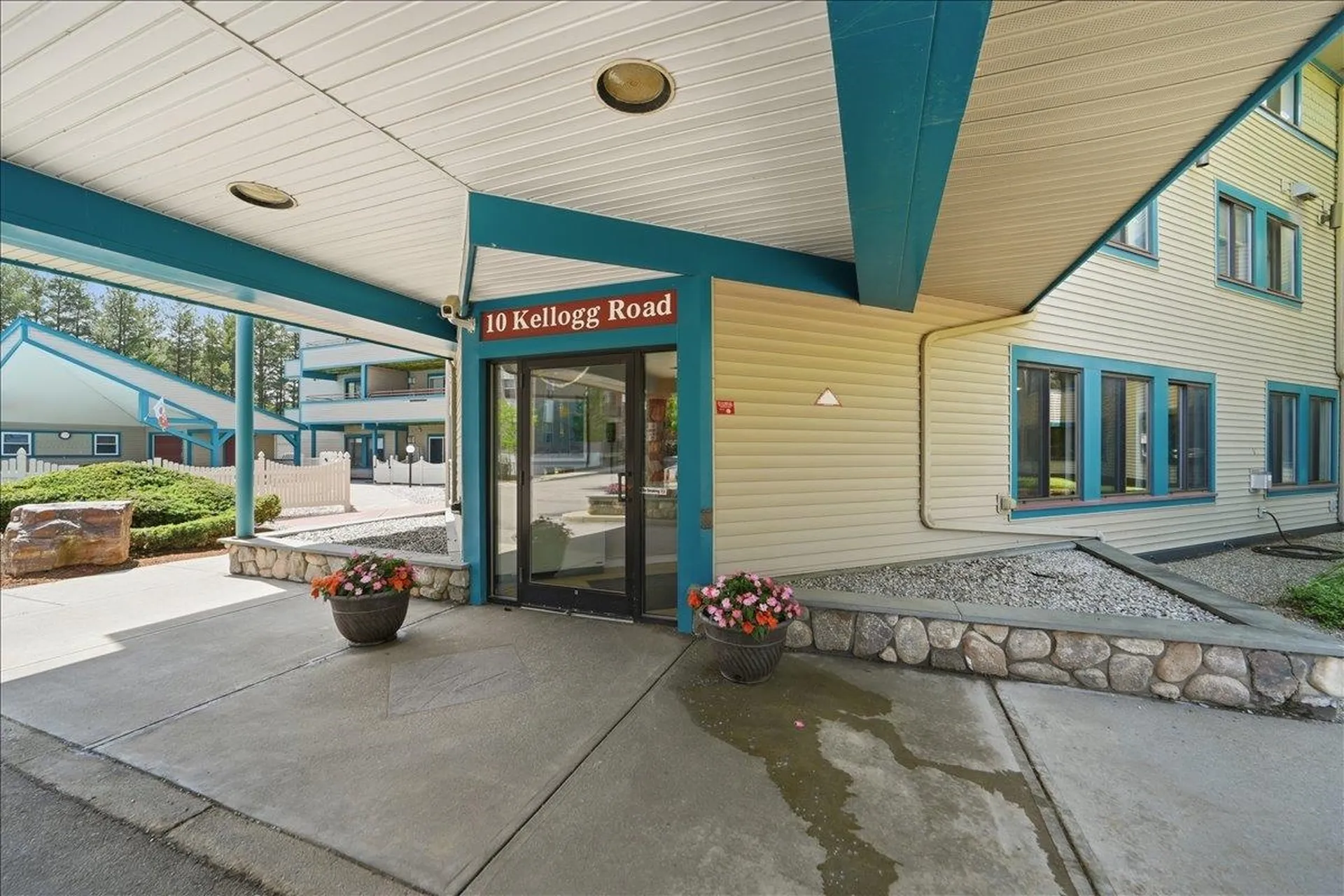 10 Kellogg Road Essex VT 05452