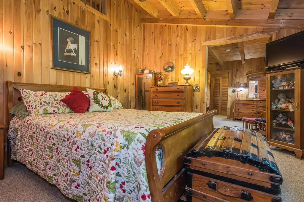 221 Fiddlehead Lane Pittsfield VT 05762