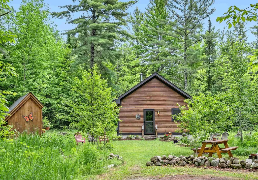 228 Guyette Road Marshfield VT 05667