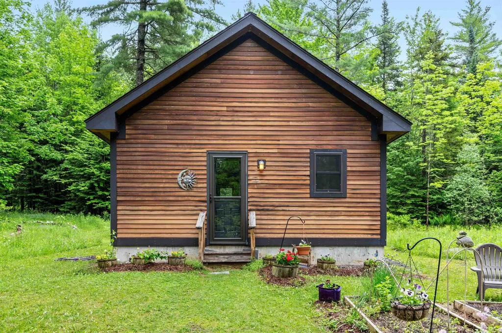 228 Guyette Road Marshfield VT 05667