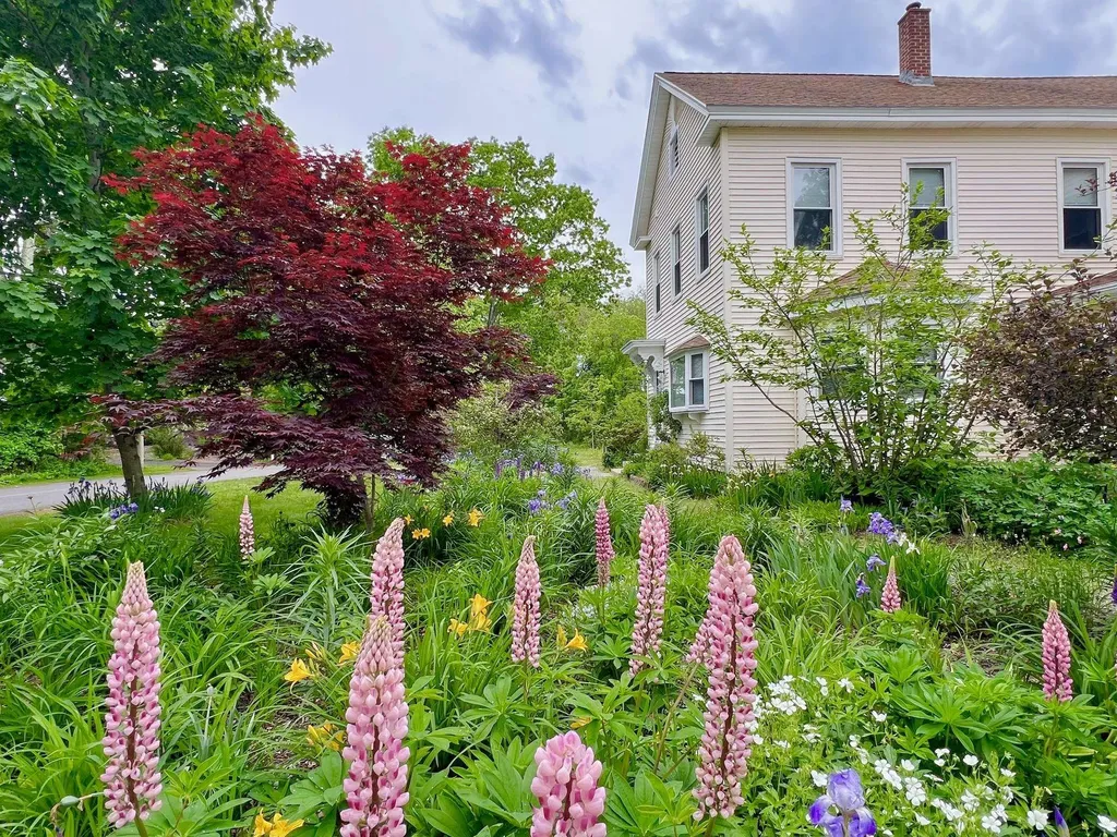 29 Spaulding Street Milford NH 03055