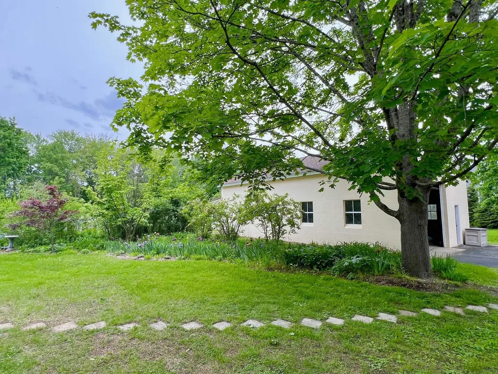29 Spaulding Street Milford NH 03055