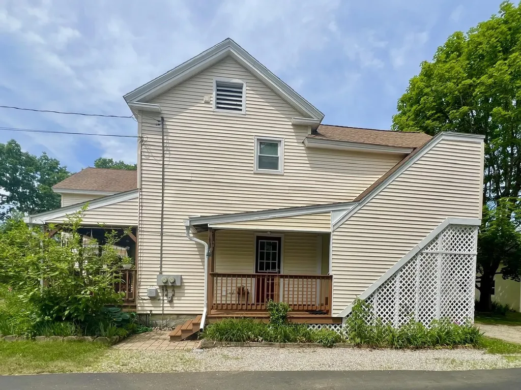 29 Spaulding Street Milford NH 03055