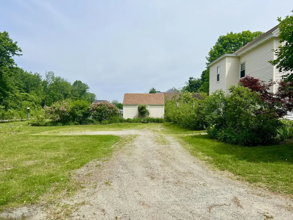 29 Spaulding Street Milford NH 03055