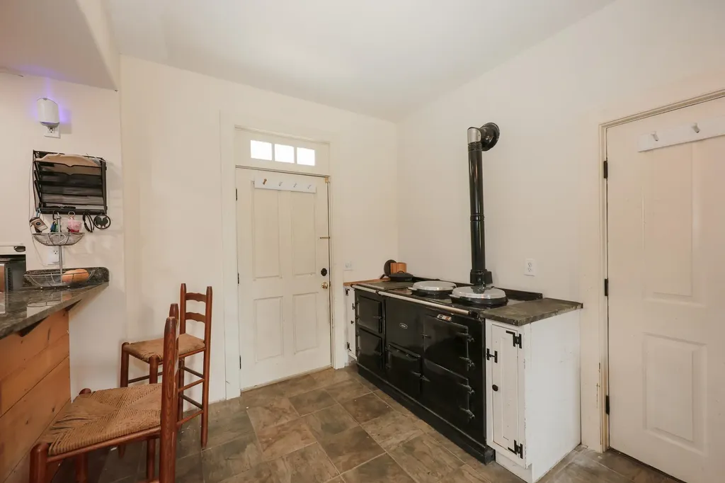 24 Franklin Road Salisbury NH 03268