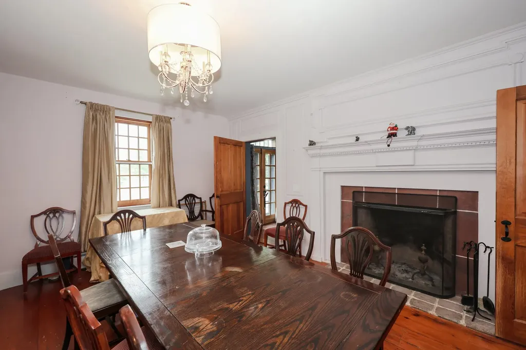 24 Franklin Road Salisbury NH 03268