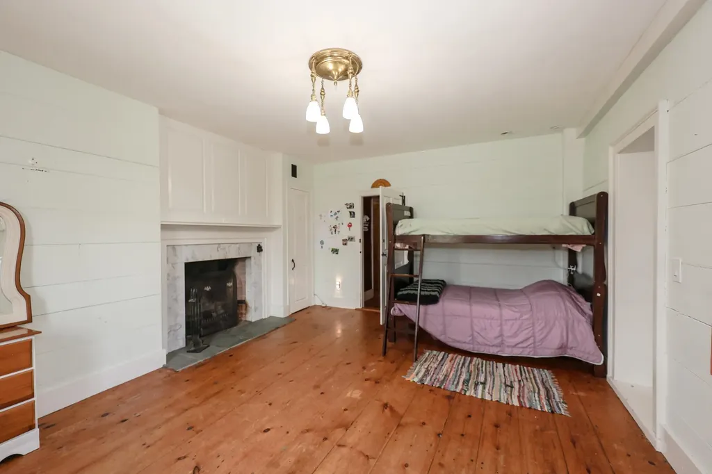 24 Franklin Road Salisbury NH 03268