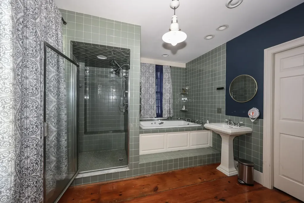 24 Franklin Road Salisbury NH 03268