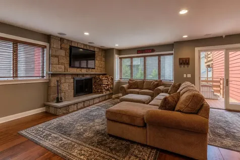 9 Mountain Reach Mews Road Stratton VT 05155